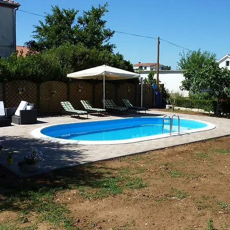 Apartman With Private Pool Near The With Private Parking - Ae1015 *