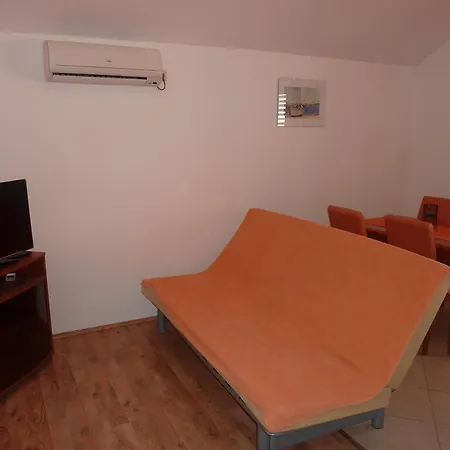 With Private Pool Near The With Private Parking - Ae1015 Apartman