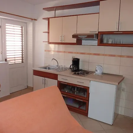 Apartman With Private Pool Near The With Private Parking - Ae1015 *