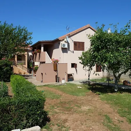 With Private Pool Near The With Private Parking - Ae1015 Apartment *